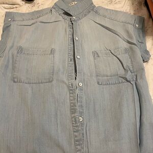 Cloth & Stone Anthropologie Jean top size small NWOT!